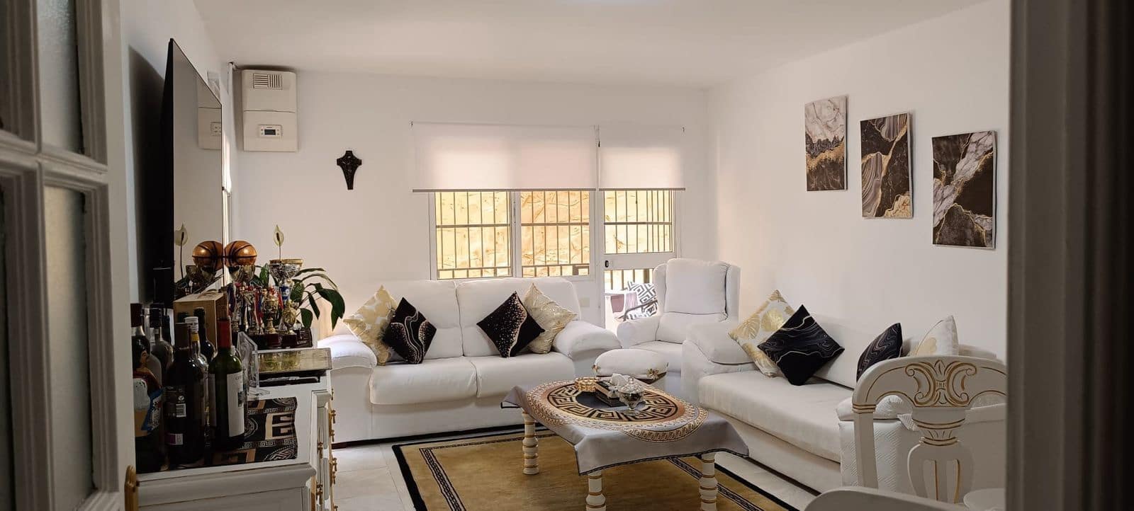 3 soveværelse Lejlighed til salg i Marbella - € 429.000 (Ref: 9933809)
