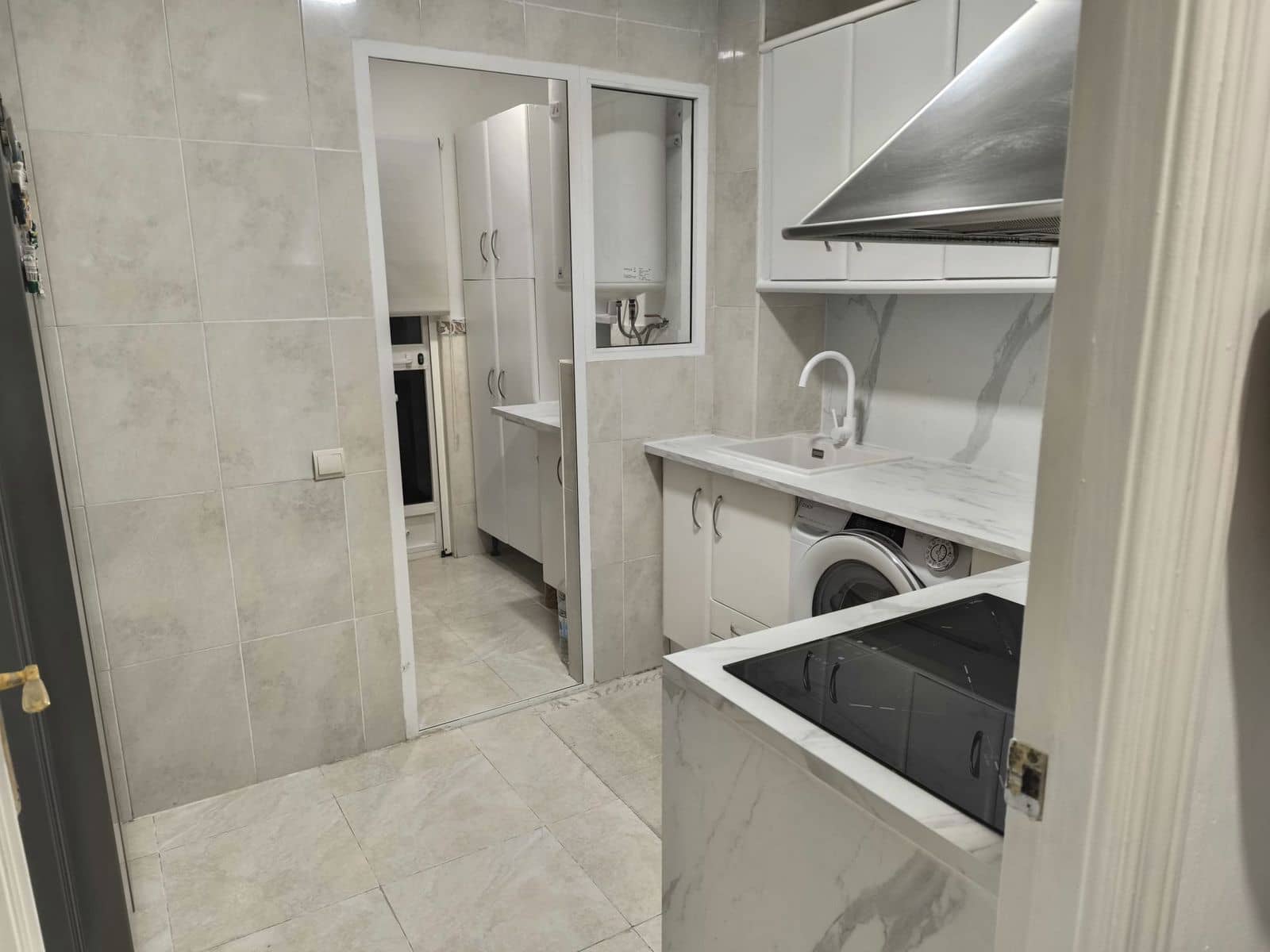 3 soveværelse Lejlighed til salg i Marbella - € 429.000 (Ref: 9933809)