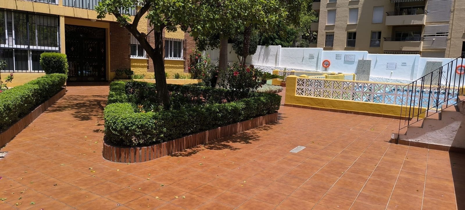 3 soveværelse Lejlighed til salg i Marbella - € 429.000 (Ref: 9933809)