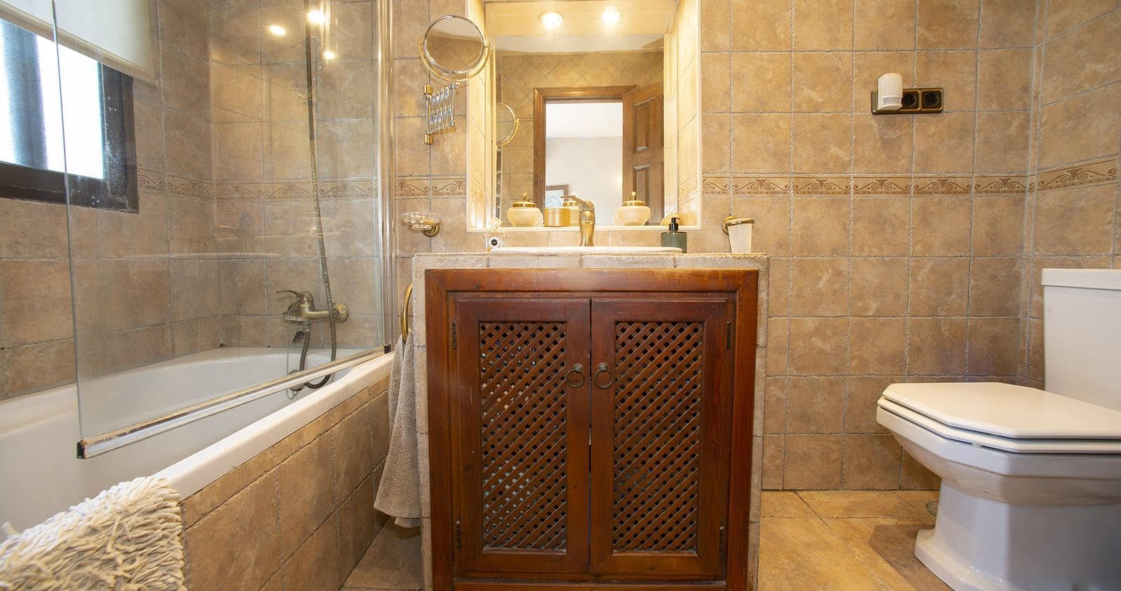 3 slaapkamer Appartement te koop in Nueva Andalucia - € 495.000 (Ref: 9933811)