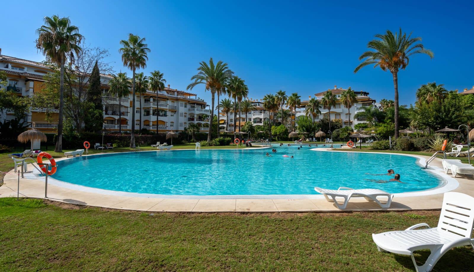 2 camera da letto Attico in vendita in Marbella - 440.000 € (Rif: 9933815)