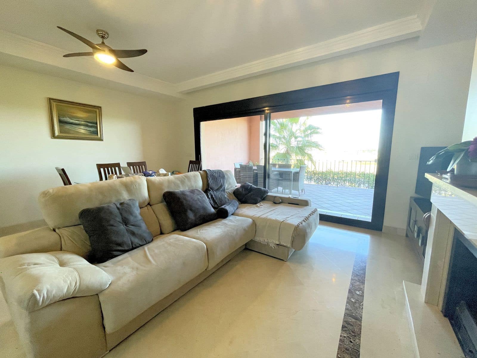 3 chambre Villa/Maison Semi-Mitoyenne à vendre à Estepona - 885 000 € (Ref: 9933820)