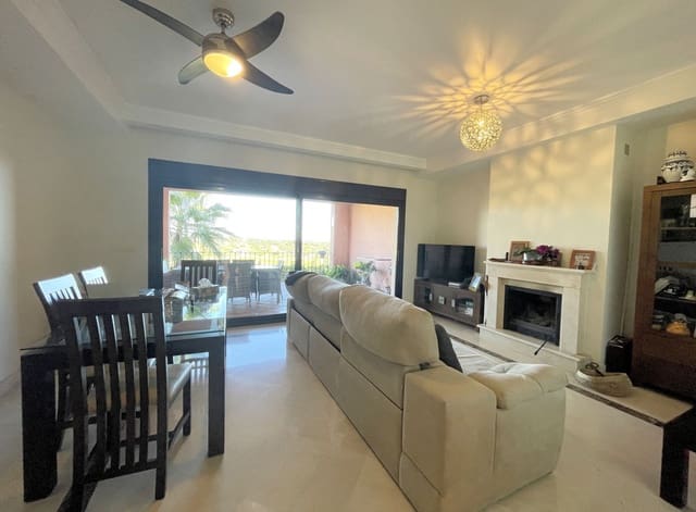 3 chambre Villa/Maison Semi-Mitoyenne à vendre à Estepona - 885 000 € (Ref: 9933820)