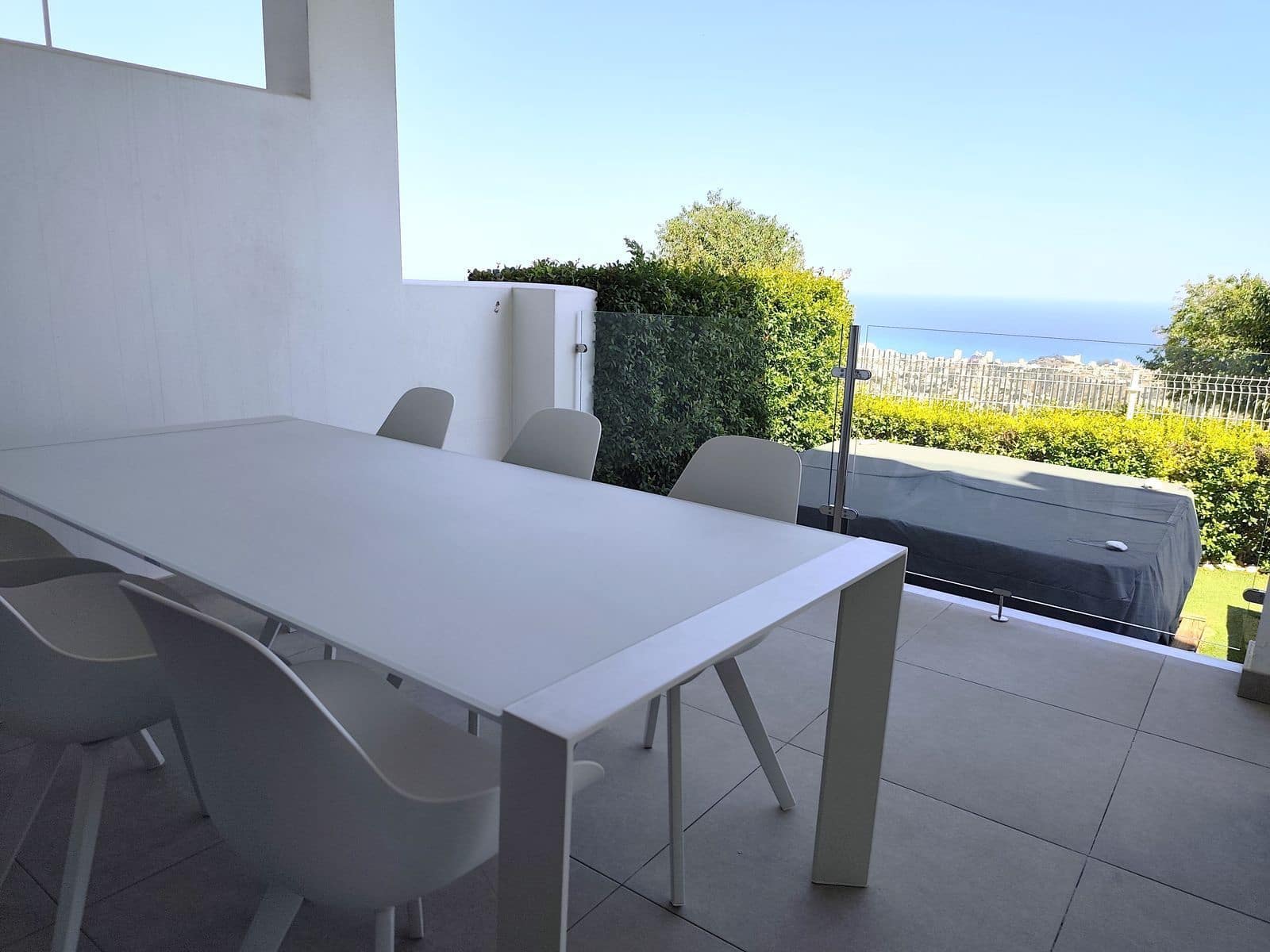 2 soveværelse Lejlighed til salg i Benalmadena - € 560.000 (Ref: 9933821)