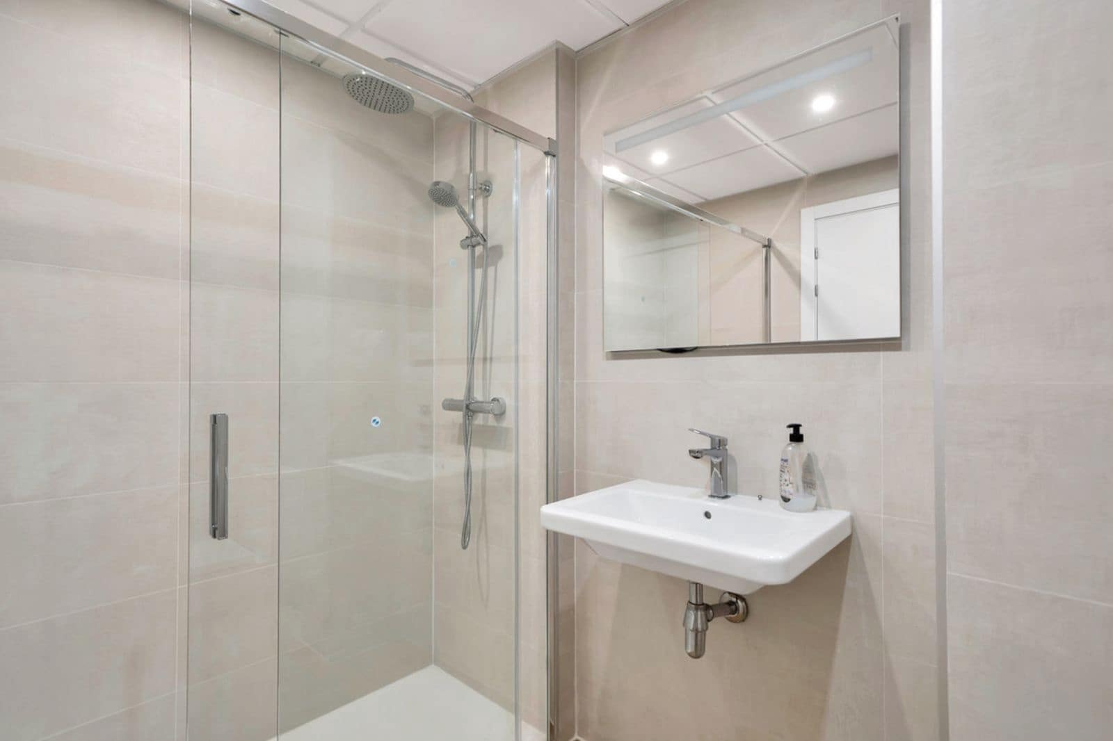 2 Zimmer Apartment zu verkaufen in Benalmadena - 439.000 € (Ref: 9933833)