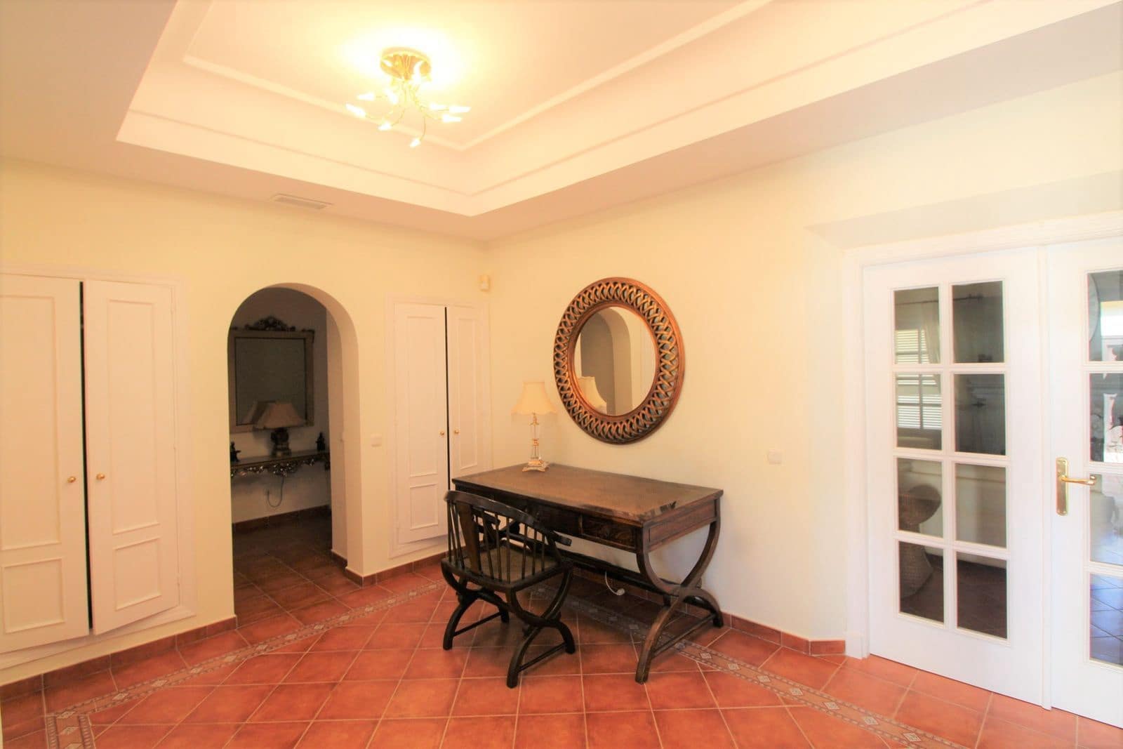 5 bedroom Villa for sale in San Roque - € 1,750,000 (Ref: 9933836)