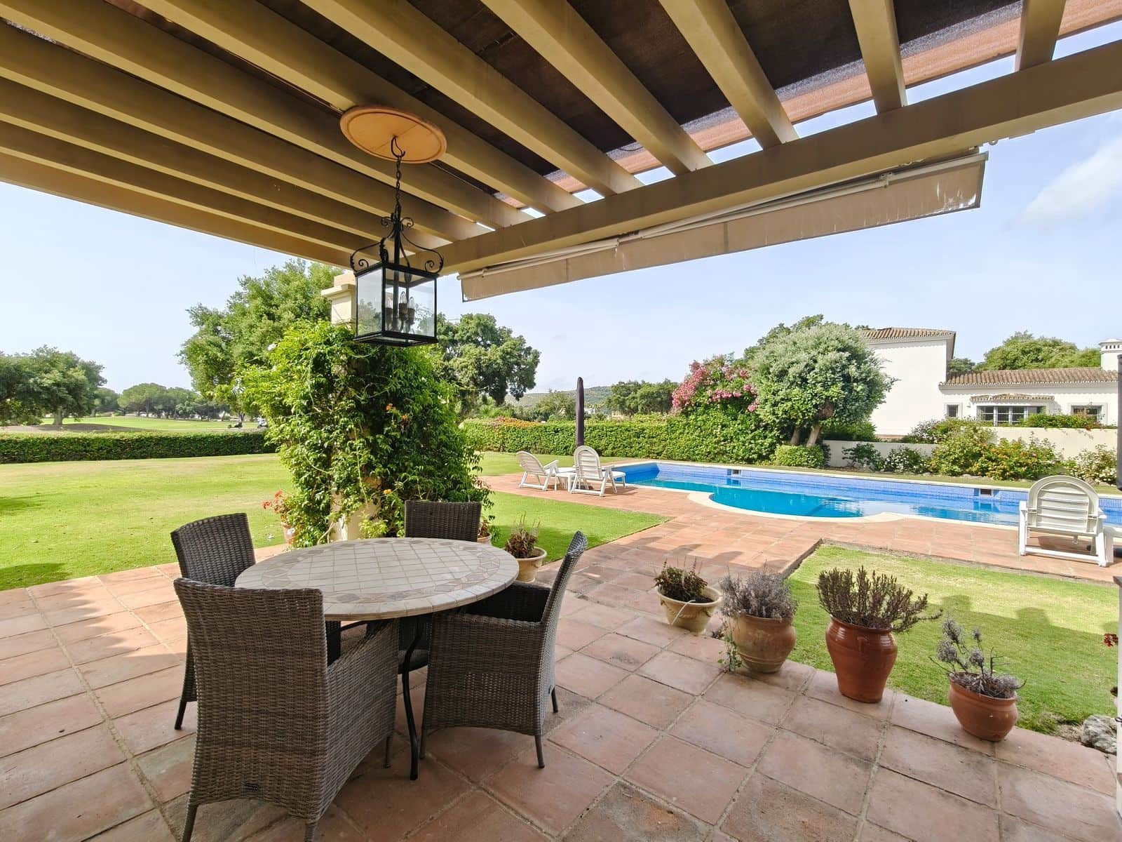 5 bedroom Villa for sale in San Roque - € 1,750,000 (Ref: 9933836)