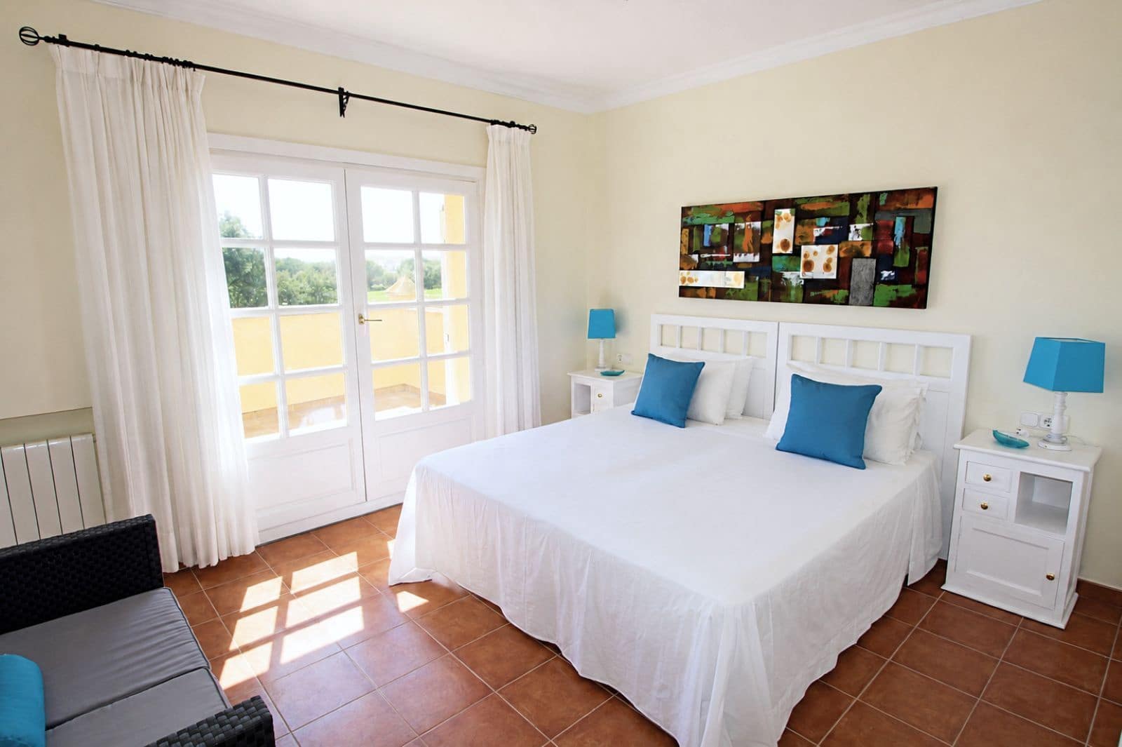 5 bedroom Villa for sale in San Roque - € 1,750,000 (Ref: 9933836)