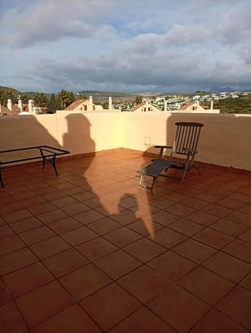 3 bedroom Semi-detached Villa for sale in La Duquesa / Puerto de la Duquesa, Manilva - € 371,000 (Ref: 9933841)