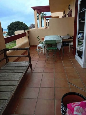 3 bedroom Semi-detached Villa for sale in La Duquesa / Puerto de la Duquesa, Manilva - € 371,000 (Ref: 9933841)