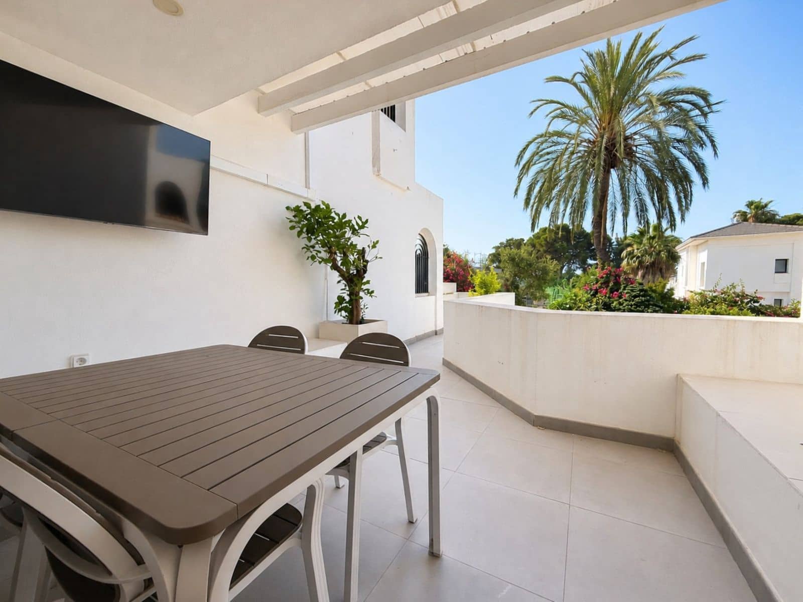 2 soveværelse Penthouse til salg i Sotogrande - € 330.000 (Ref: 9933853)