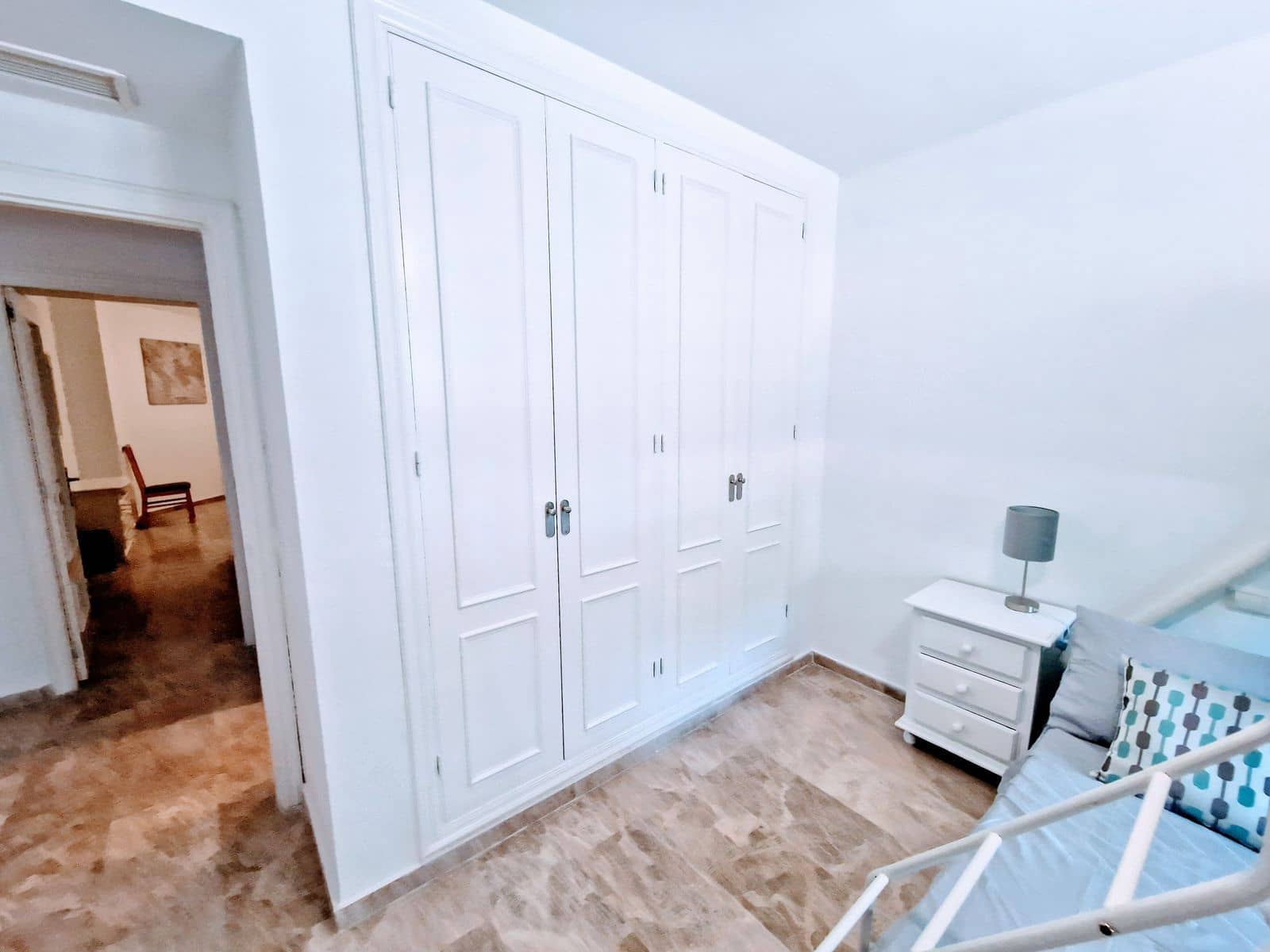 2 slaapkamer Appartement te koop in Calahonda - € 399.000 (Ref: 9933854)