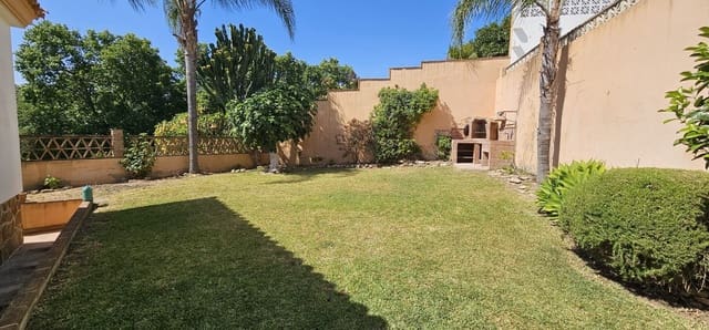 5 camera da letto Villa in vendita in El Rosario, Marbella - 890.000 € (Rif: 9933858)