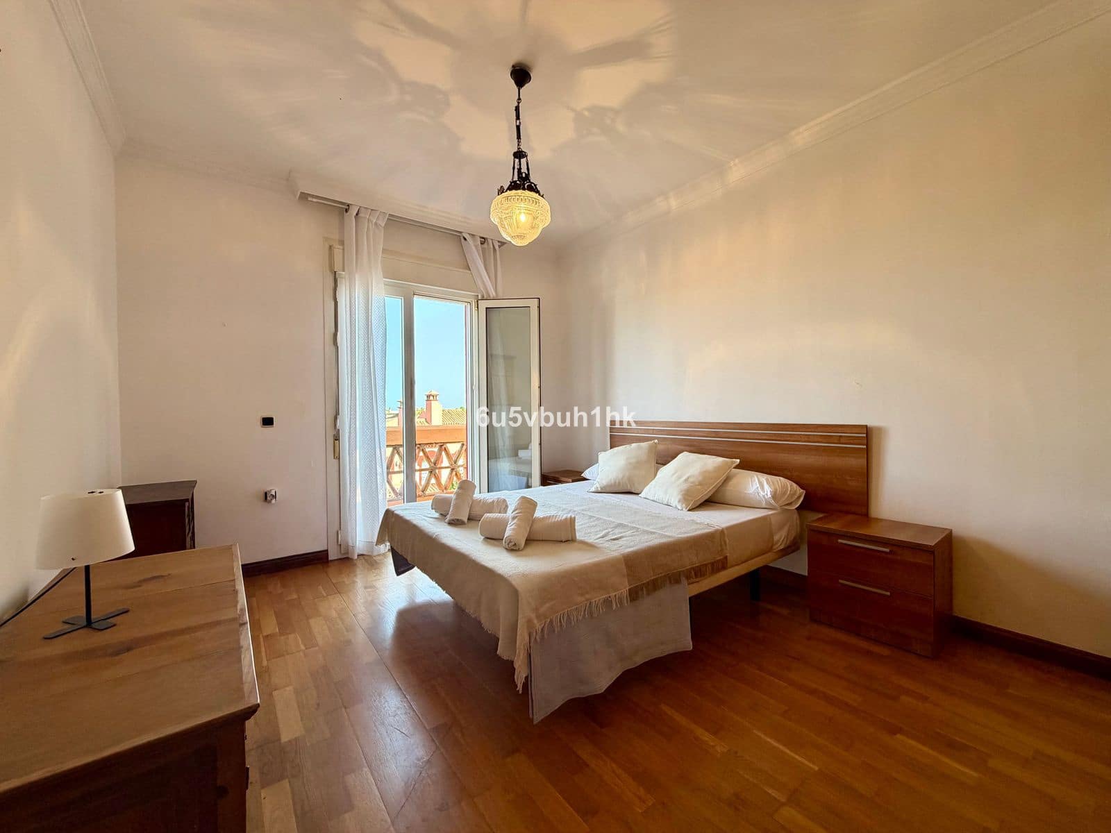 7 quarto Casa em Banda para venda em Marbella - 1 250 000 € (Ref: 9933860)