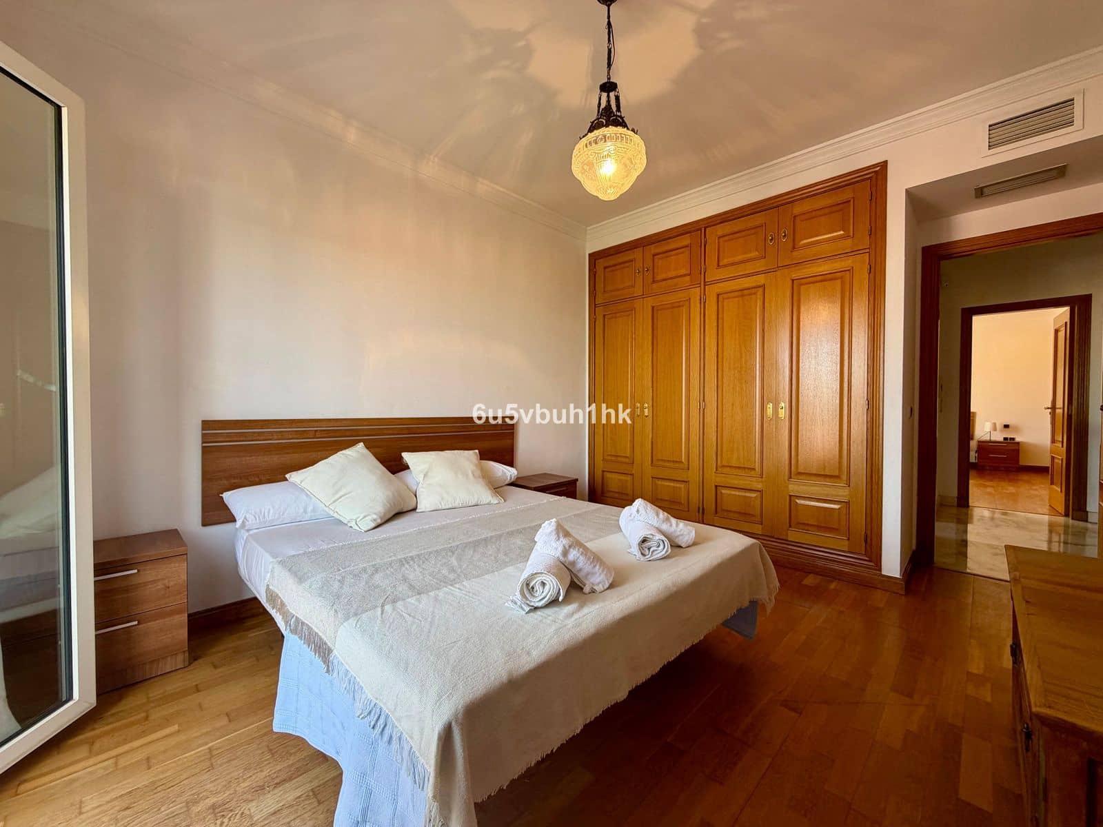 7 quarto Casa em Banda para venda em Marbella - 1 250 000 € (Ref: 9933860)