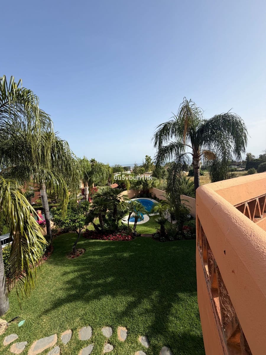 7 quarto Casa em Banda para venda em Marbella - 1 250 000 € (Ref: 9933860)