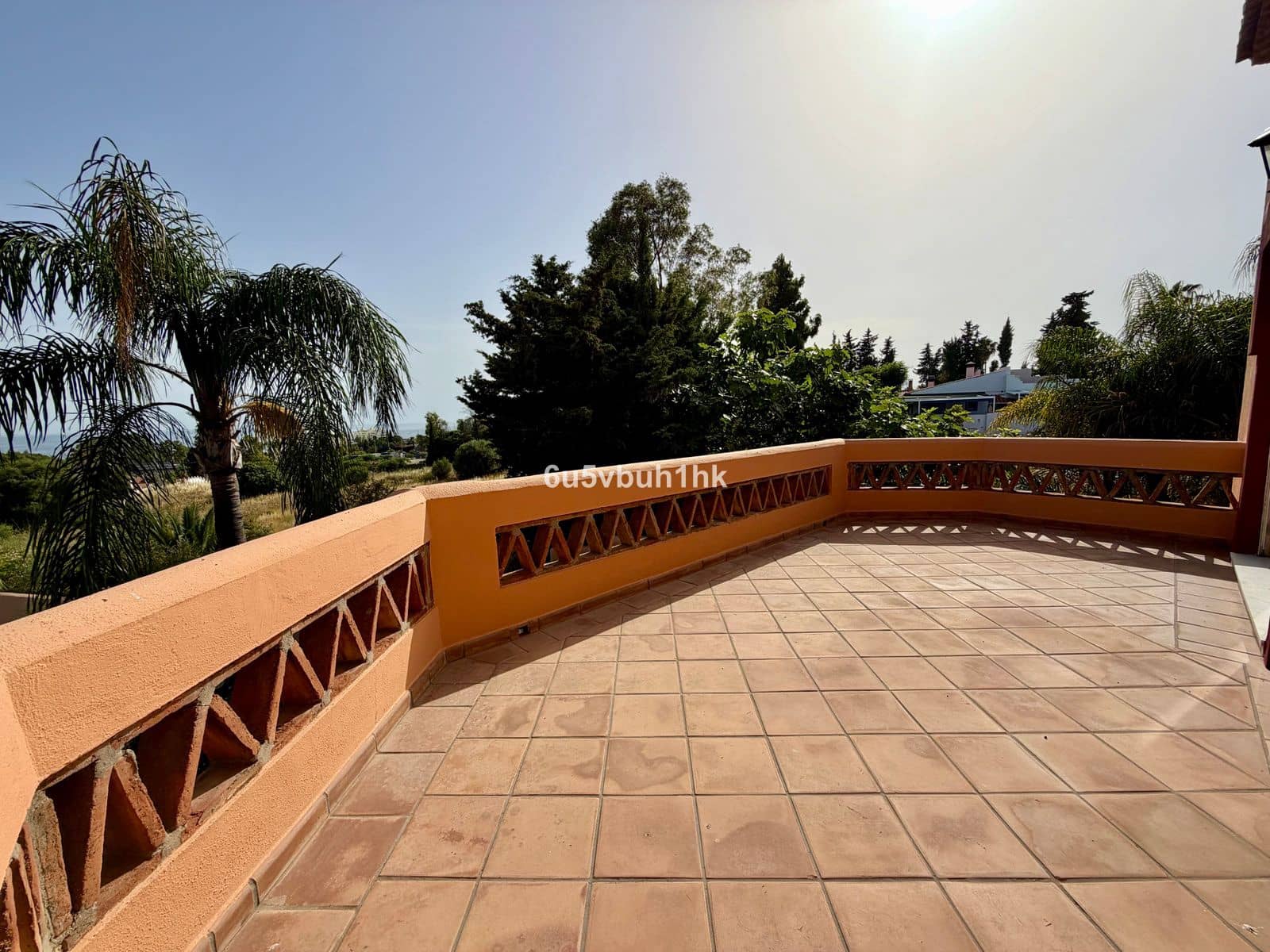 7 quarto Casa em Banda para venda em Marbella - 1 250 000 € (Ref: 9933860)