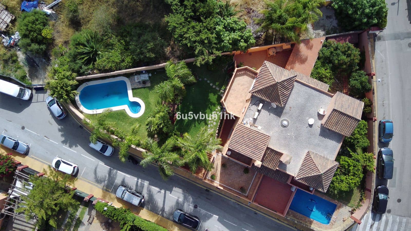 7 quarto Casa em Banda para venda em Marbella - 1 250 000 € (Ref: 9933860)