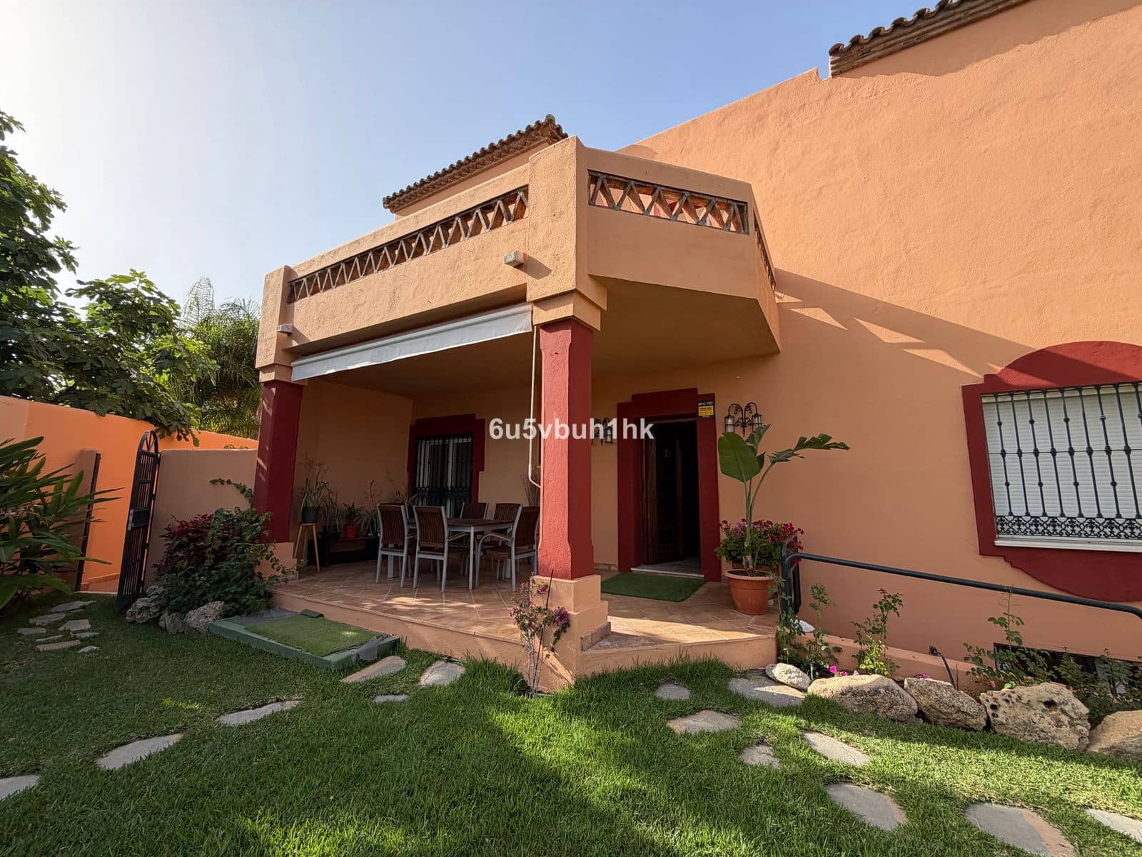 7 quarto Casa em Banda para venda em Marbella - 1 250 000 € (Ref: 9933860)