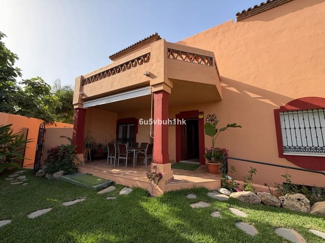 7 soverom Hus til salgs i Marbella - € 1 250 000 (Ref: 9933860)