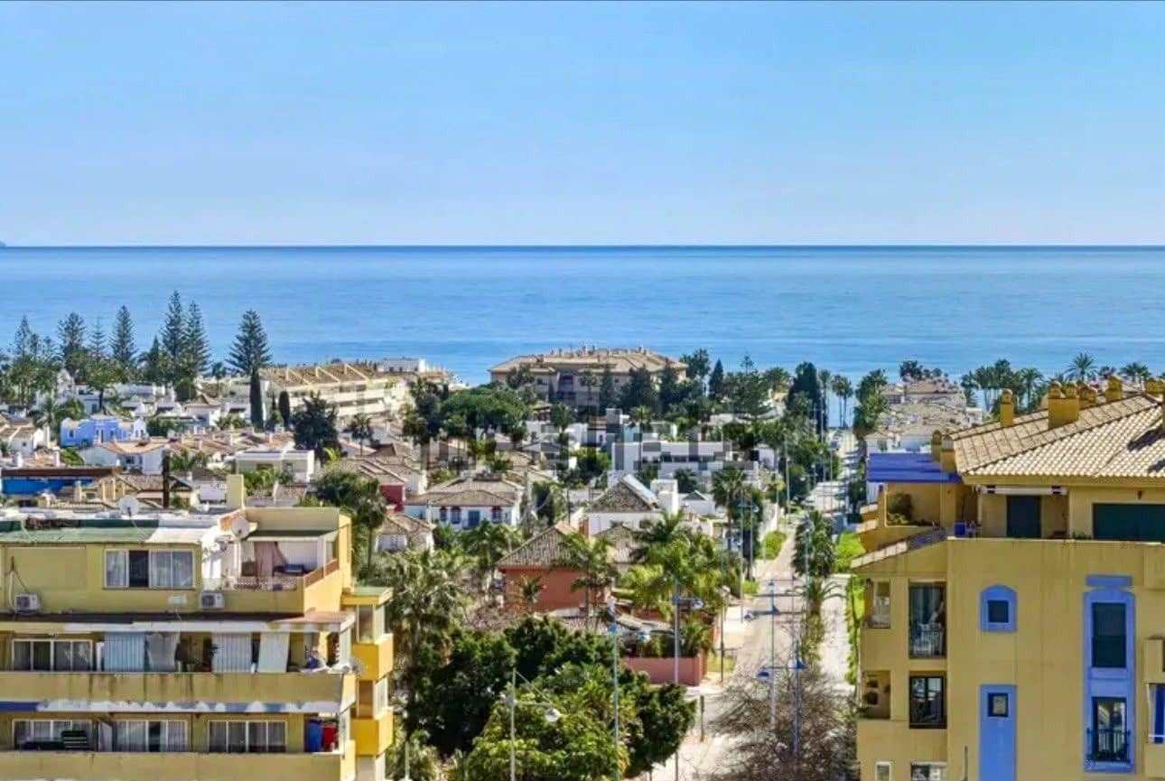 3 soverom Penthouse til salgs i San Pedro de Alcantara - € 675 000 (Ref: 9933863)