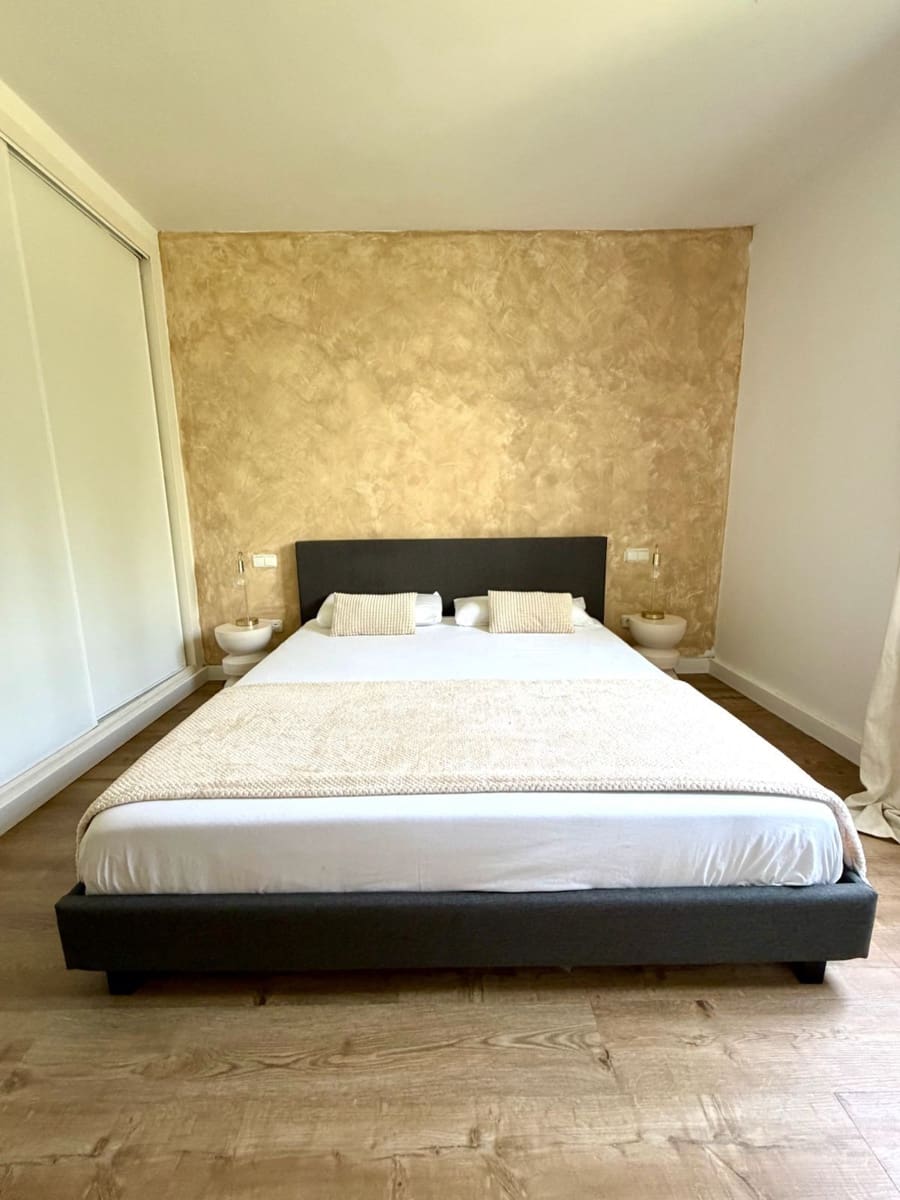 2 slaapkamer Appartement te koop in Marbella - € 395.000 (Ref: 9933871)