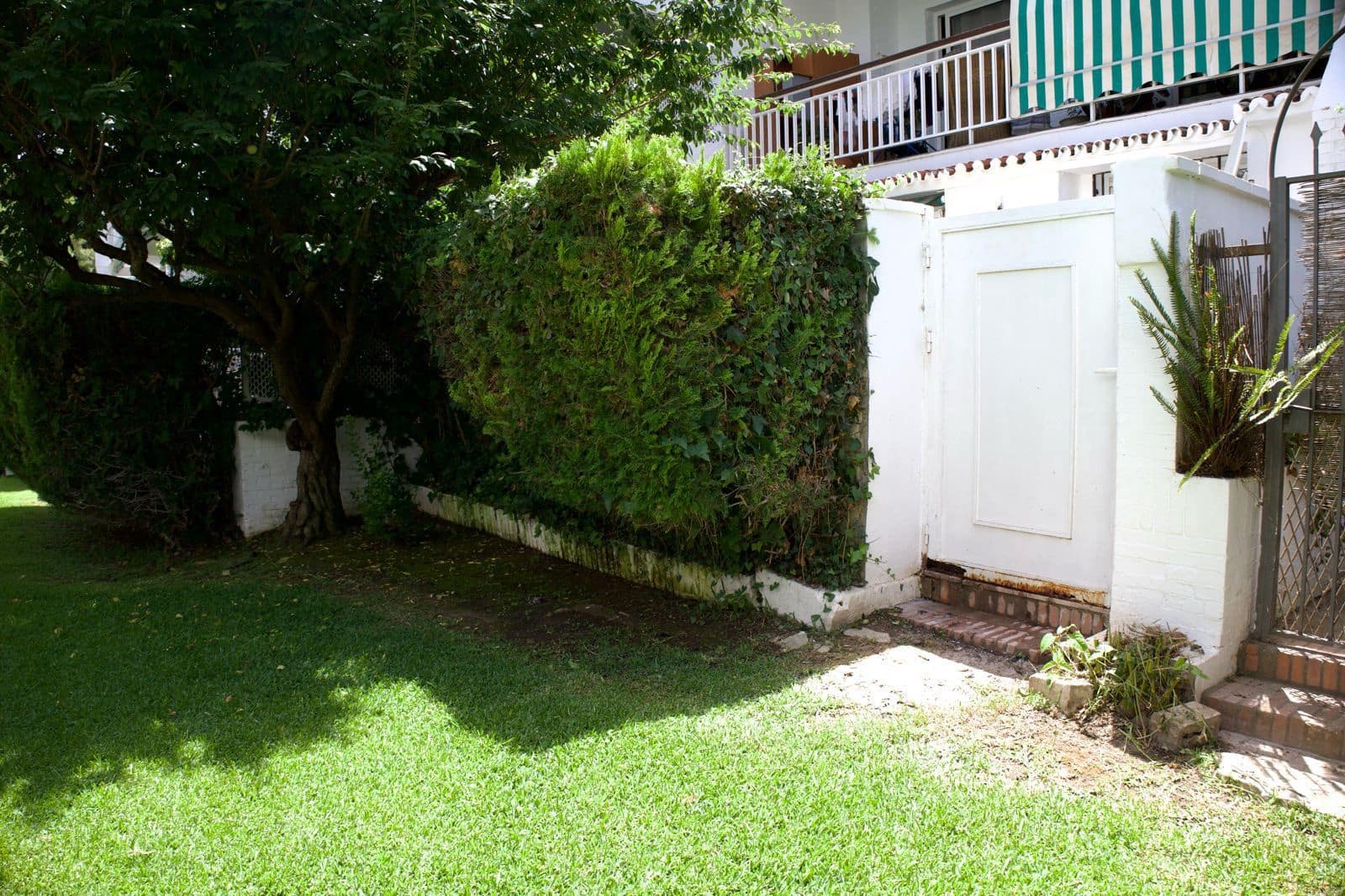 2 slaapkamer Appartement te koop in Marbella - € 395.000 (Ref: 9933871)