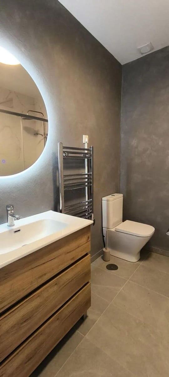 Casa de 2 habitaciones en Riviera del Sol en venta - 375.000 € (Ref: 9933872)