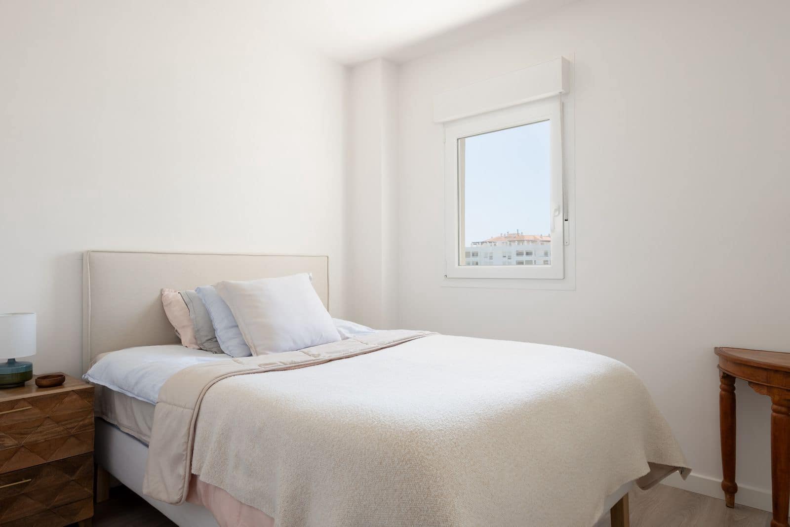 3 soveværelse Lejlighed til salg i Nueva Andalucia - € 415.000 (Ref: 9933874)