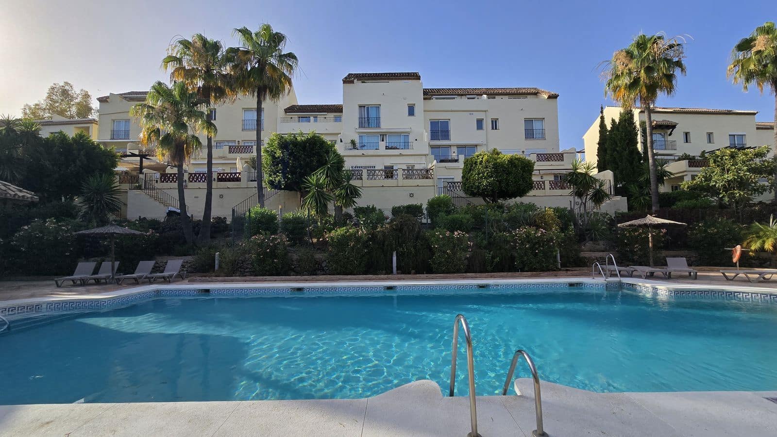 4 slaapkamer Huis te koop in Nueva Andalucia - € 1.140.000 (Ref: 9933876)
