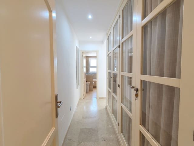3 soveværelse Lejlighed til salg i San Roque - € 495.000 (Ref: 9933882)