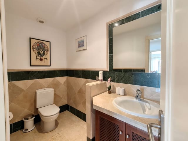 3 soveværelse Lejlighed til salg i San Roque - € 495.000 (Ref: 9933882)