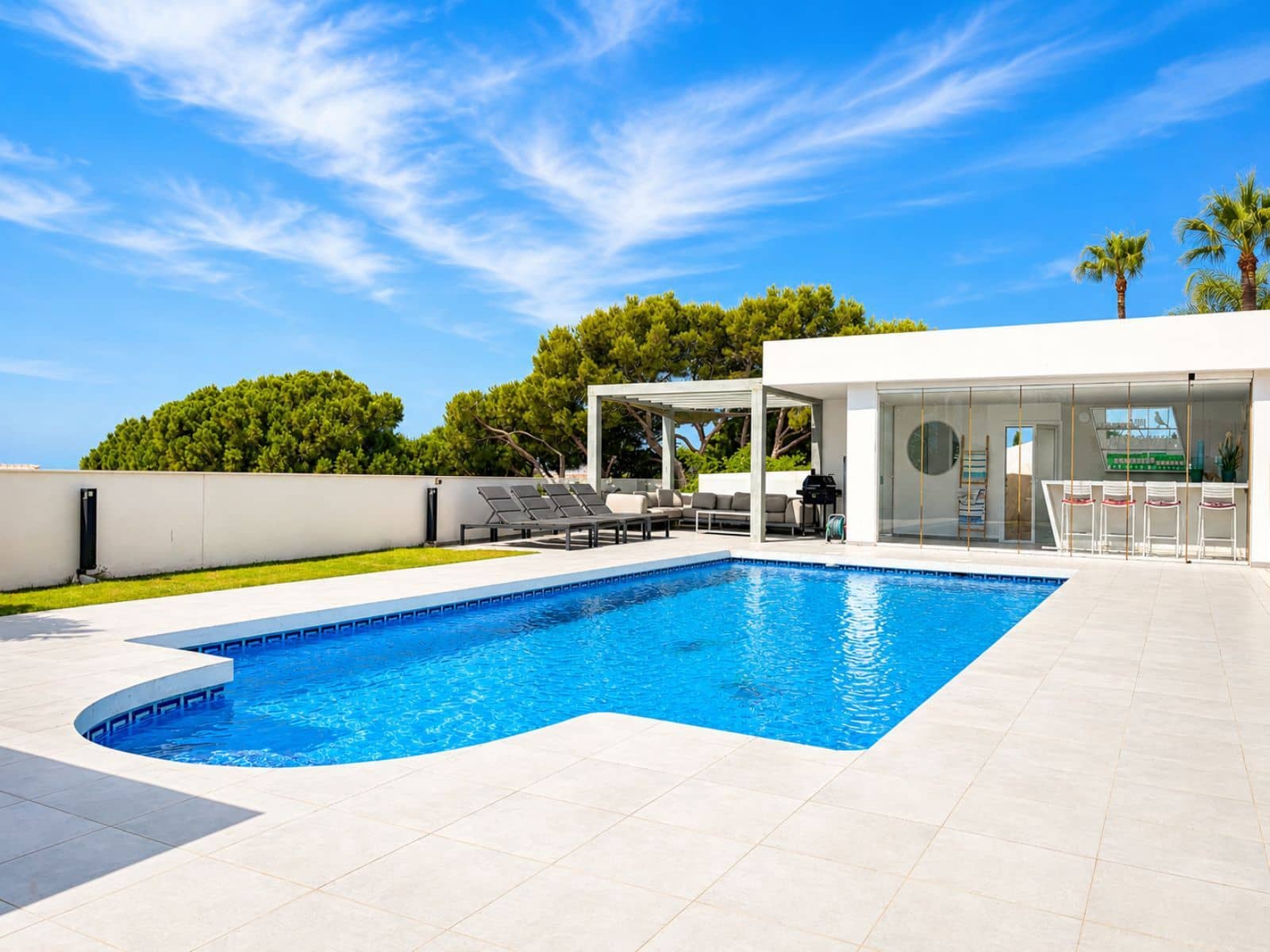 4 soverom Villa til salgs i La Cala de Mijas - € 2 095 000 (Ref: 9933890)