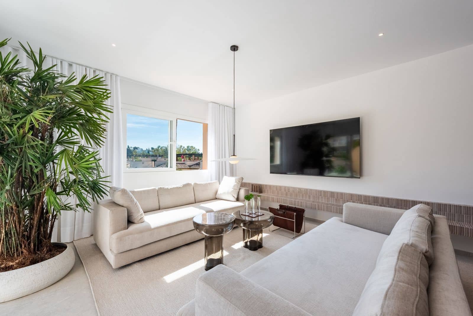 3 Zimmer Penthouse zu verkaufen in Nueva Andalucia - 1.349.000 € (Ref: 9933895)