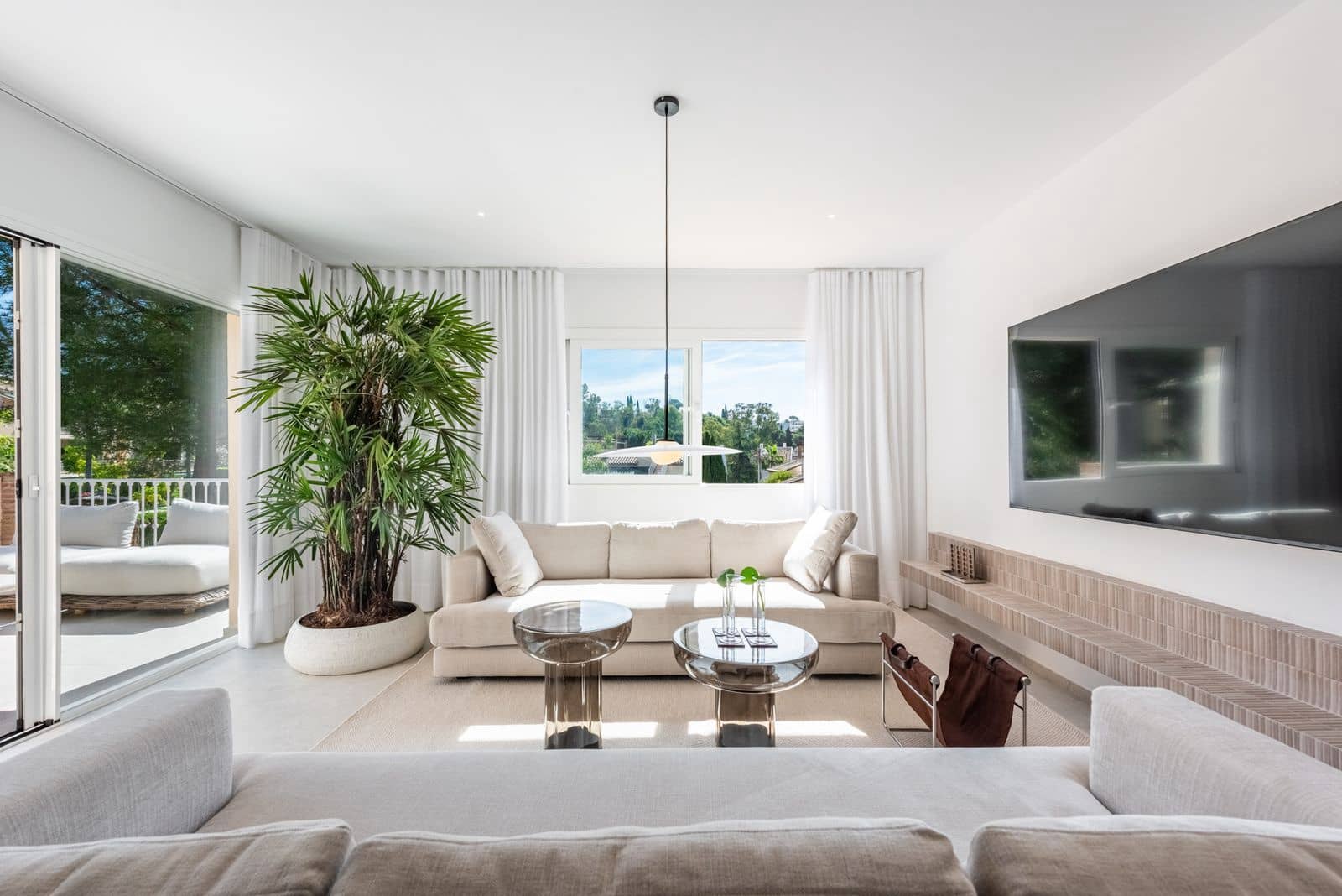 3 Zimmer Penthouse zu verkaufen in Nueva Andalucia - 1.349.000 € (Ref: 9933895)