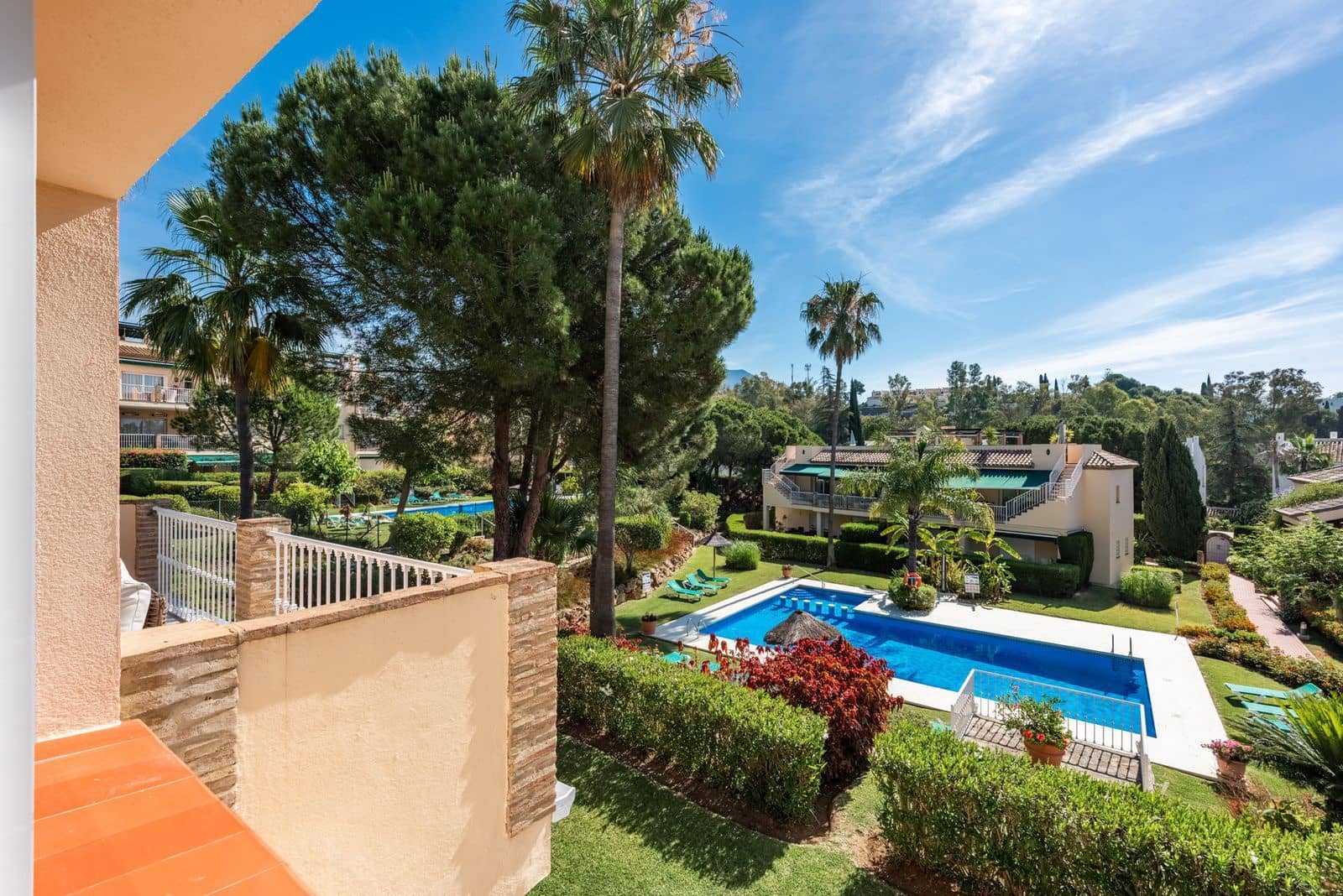 3 Zimmer Penthouse zu verkaufen in Nueva Andalucia - 1.349.000 € (Ref: 9933895)