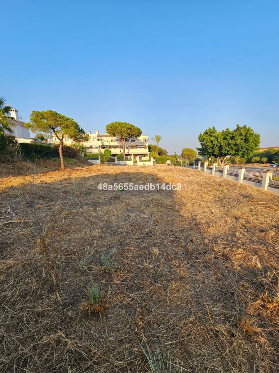 Terreno Non Edificato in vendita in Elviria - 1.285.000 € (Rif: 9933896)