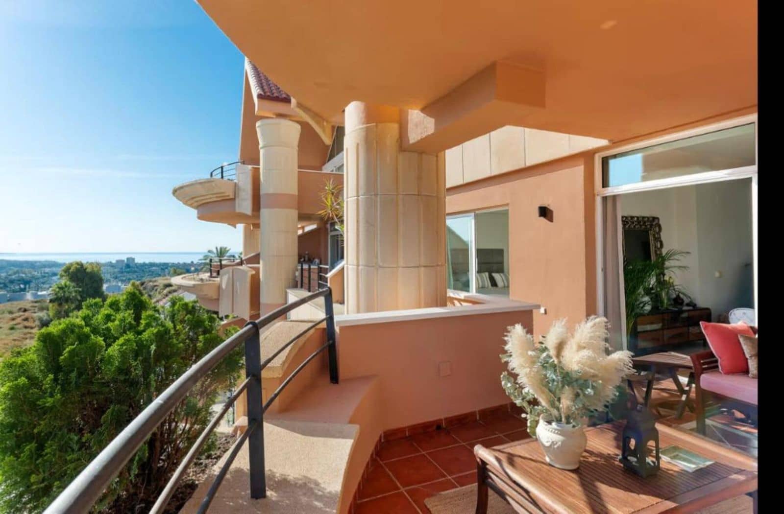 2 chambre Appartement à vendre à Nueva Andalucia - 570 000 € (Ref: 9937662)
