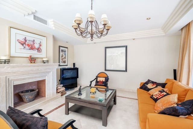 3 chambre Penthouse à vendre à Golden Mile, Marbella - 1 890 000 € (Ref: 9937664)