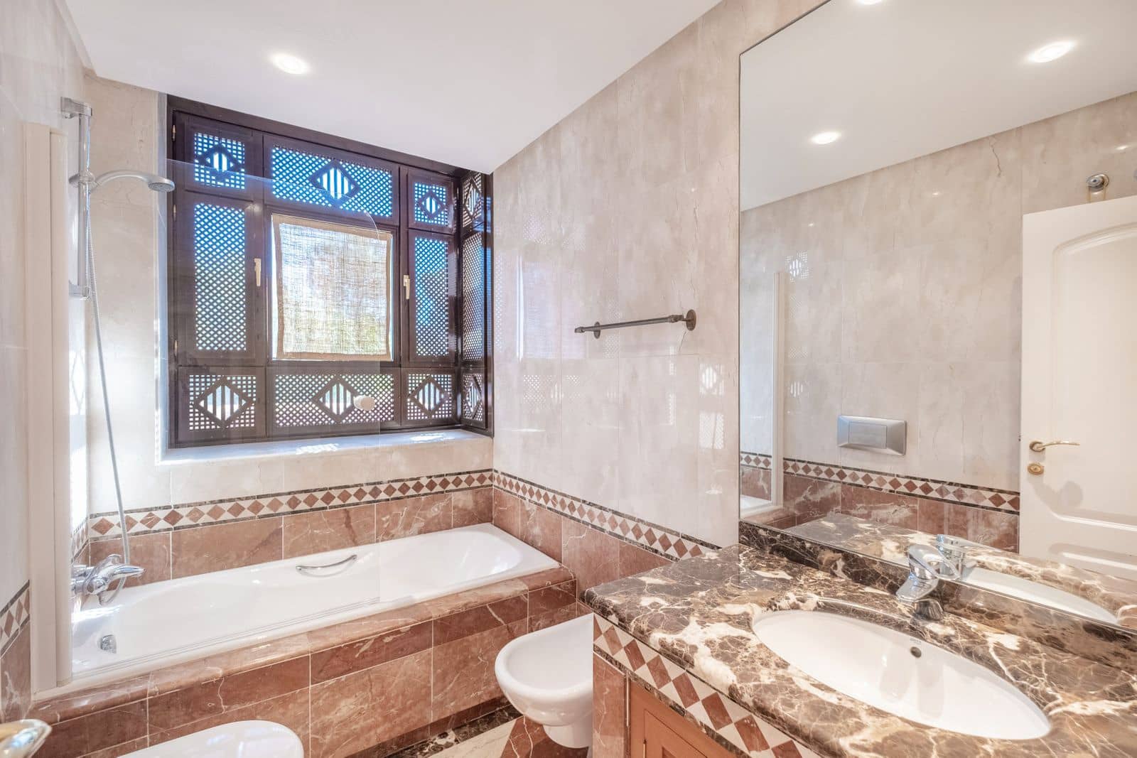3 chambre Penthouse à vendre à Golden Mile - 1 890 000 € (Ref: 9937664)