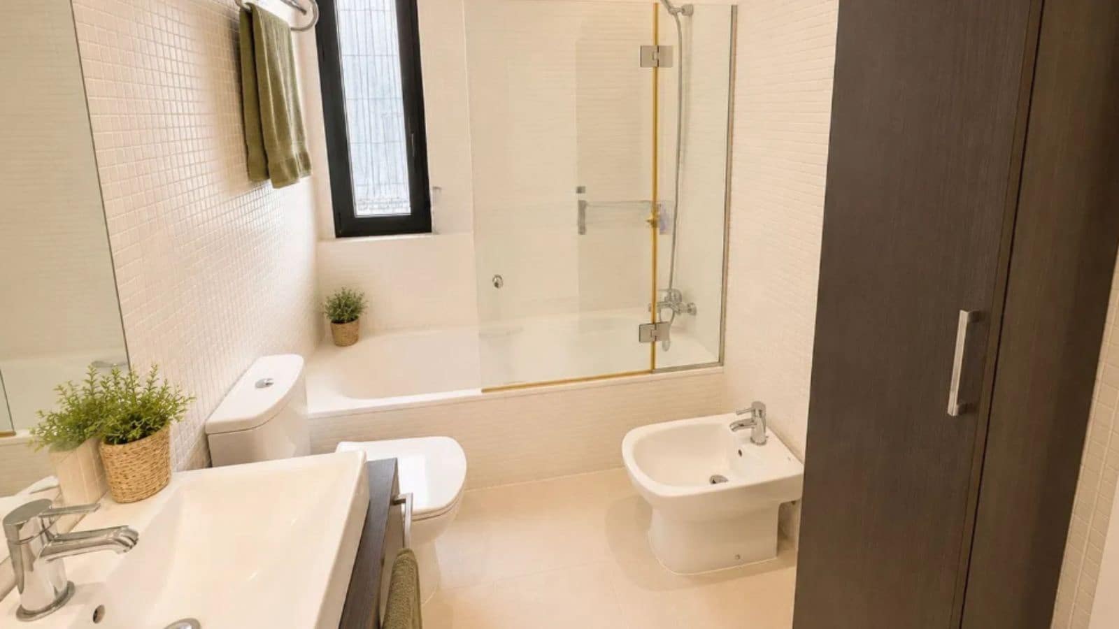 4 sypialnia Dom na sprzedaż w San Enrique de Guadiaro - 765 000 € (Ref: 9937667)