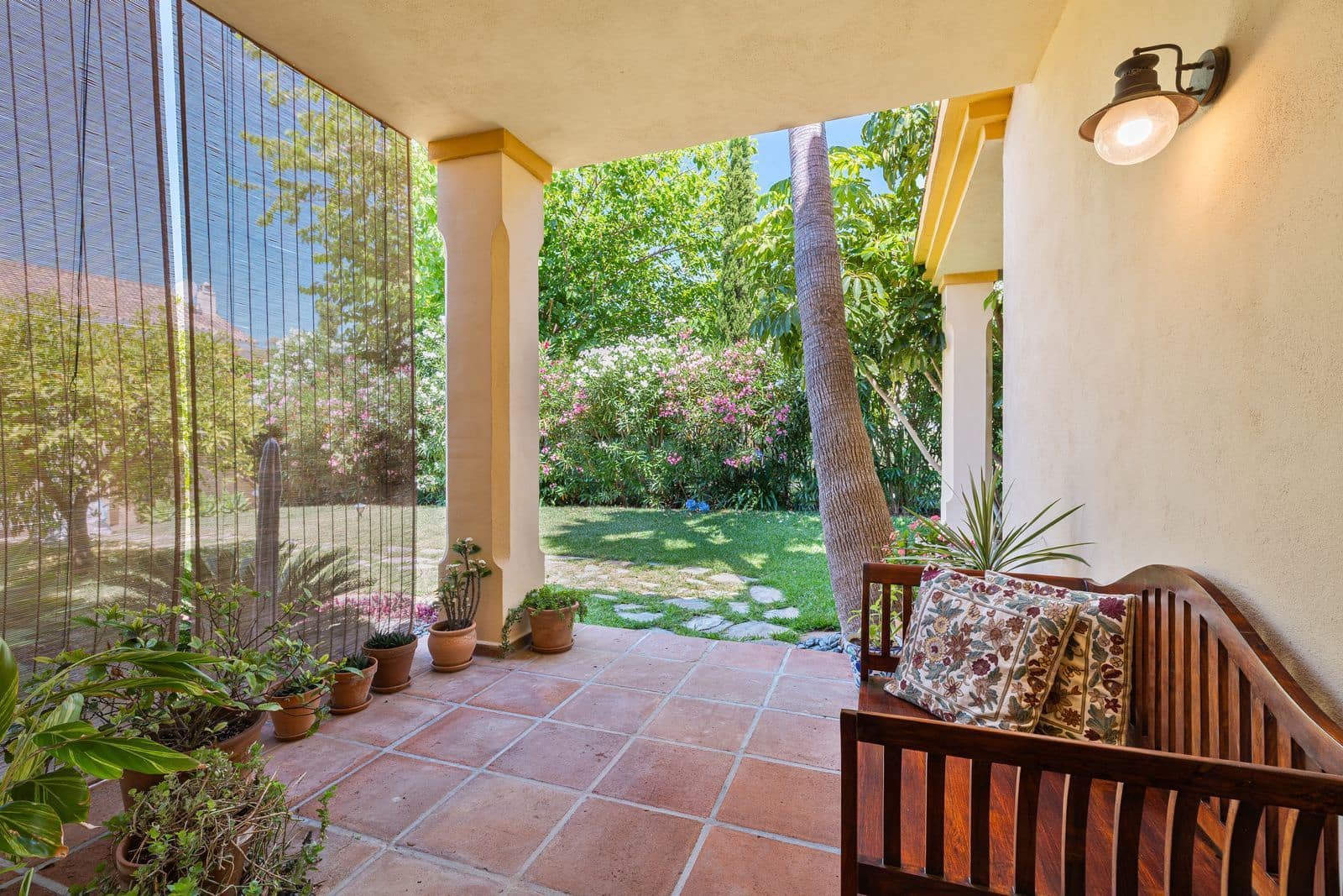 5 soverom Kjedet enebolig til salgs i Marbella - € 1 395 000 (Ref: 9937670)