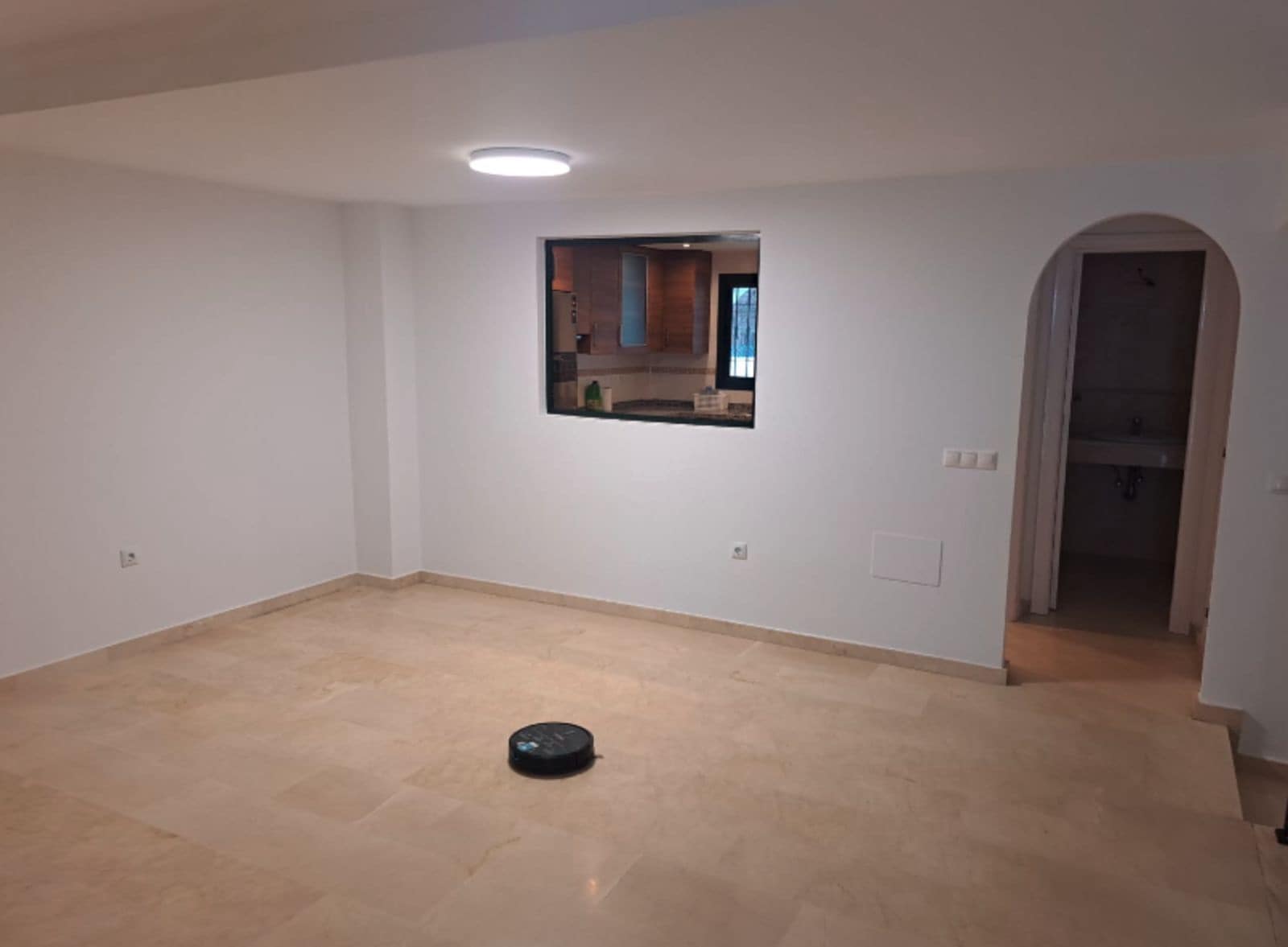 3 quarto Casa em Banda para venda em La Duquesa / Puerto de la Duquesa - 588 000 € (Ref: 9937684)