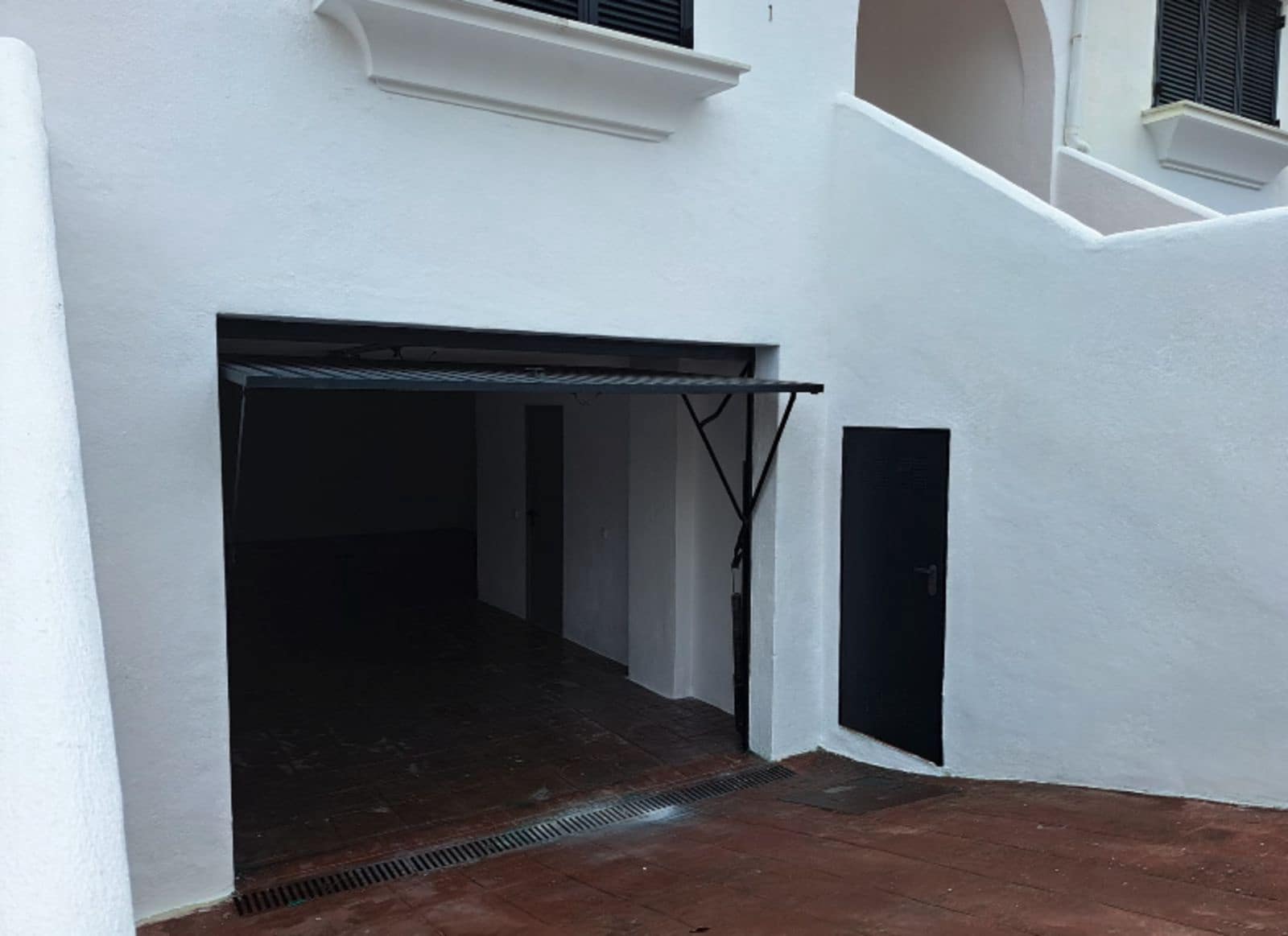 3 quarto Casa em Banda para venda em La Duquesa / Puerto de la Duquesa - 588 000 € (Ref: 9937684)