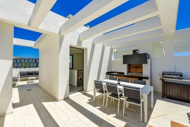 3 soverom Kjedet enebolig til salgs i Manilva - € 695 000 (Ref: 9937690)