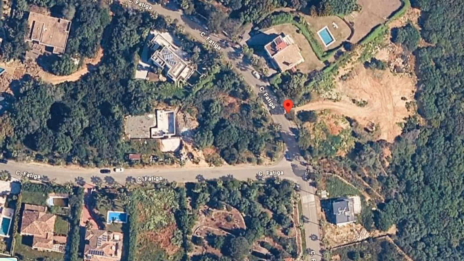 Building Plot for sale in Sotogrande - € 634,000 (Ref: 9937693)