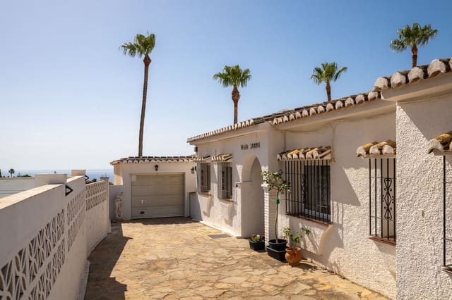 3 slaapkamer Halfvrijstaande villa te koop in Benalmádena - € 825.000 (Ref: 9937698)