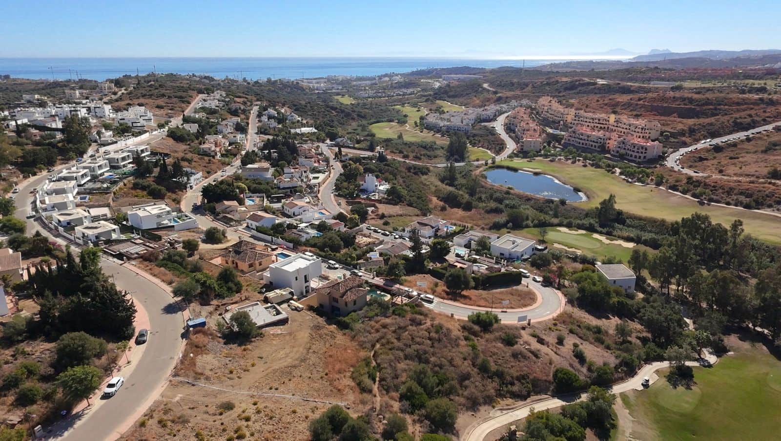 Undeveloped Land for sale in Estepona - € 350,000 (Ref: 9937719)