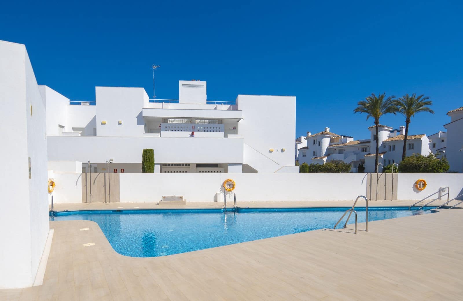 4 bedroom Townhouse for sale in Nueva Andalucia - € 945,000 (Ref: 9937722)