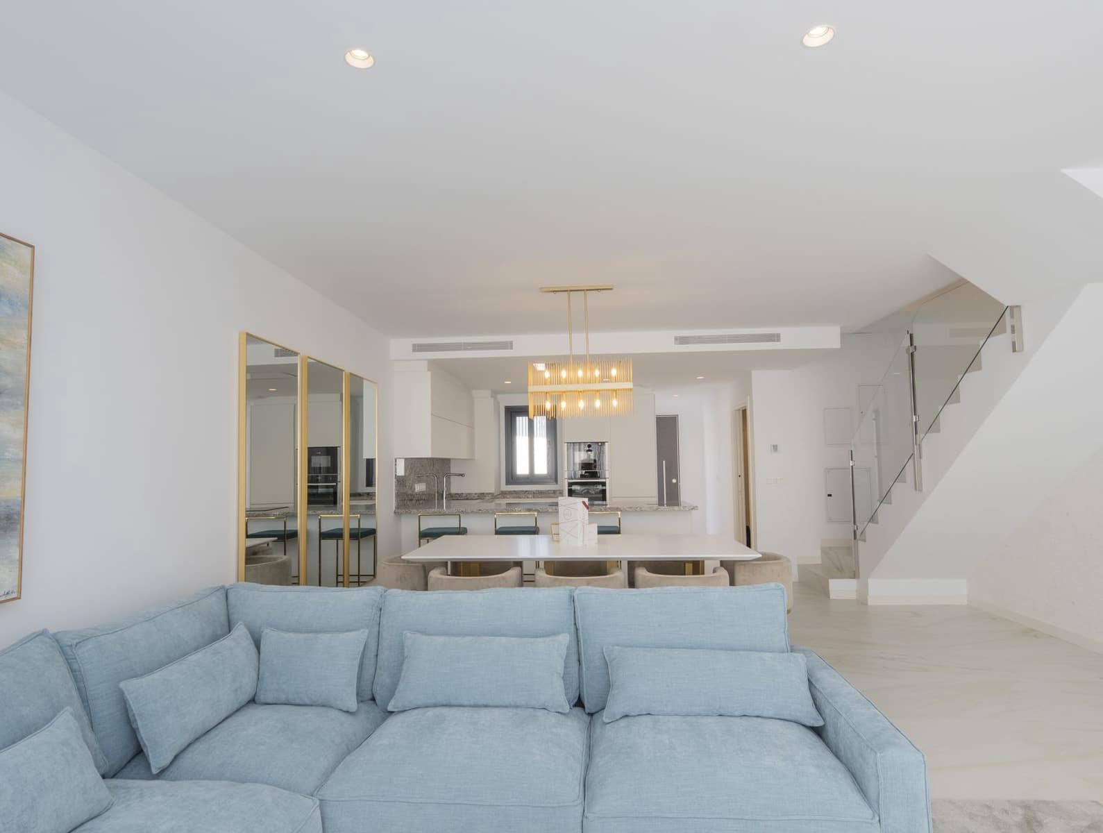 4 bedroom Townhouse for sale in Nueva Andalucia - € 945,000 (Ref: 9937722)
